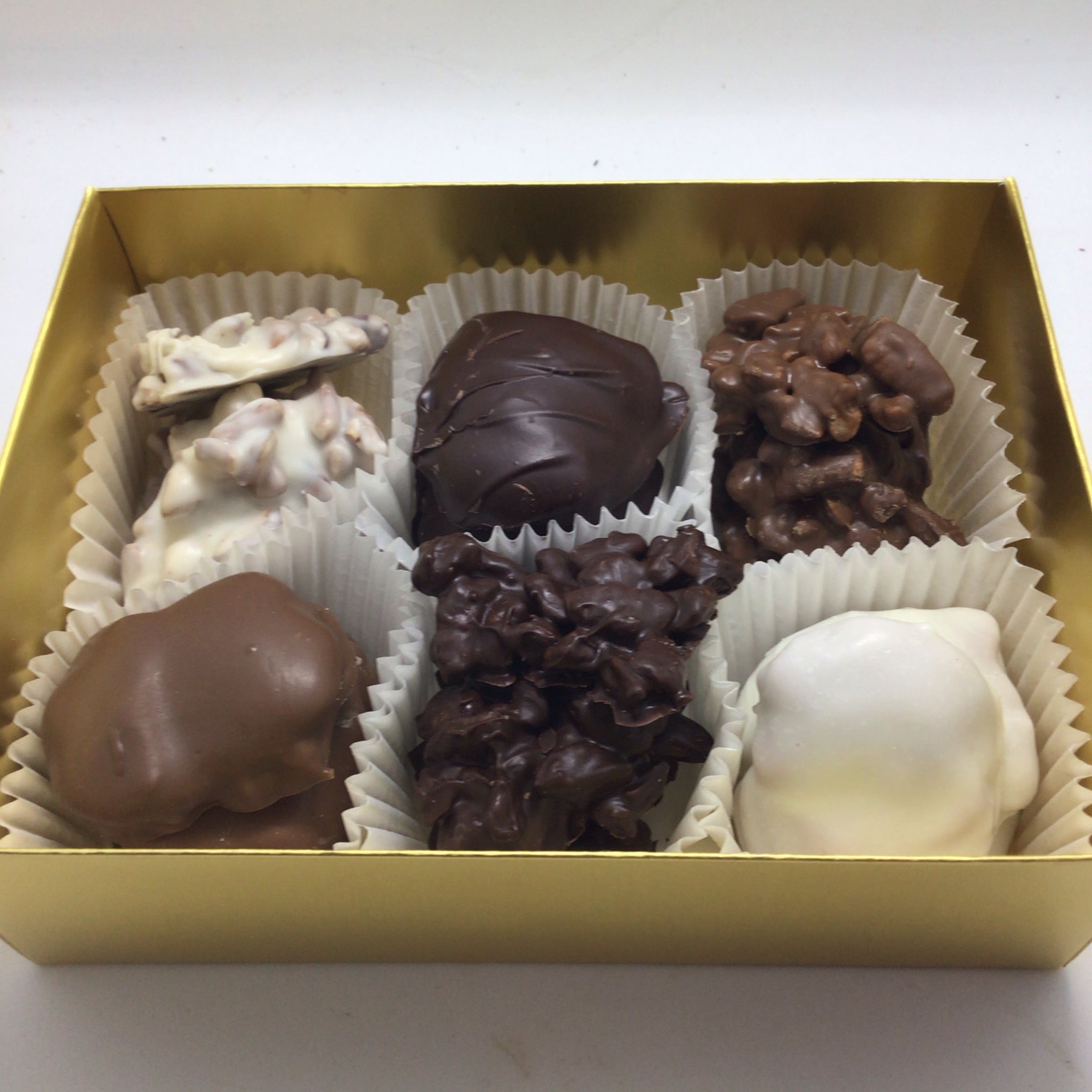 Super Pecan Cluster/Turtle Box