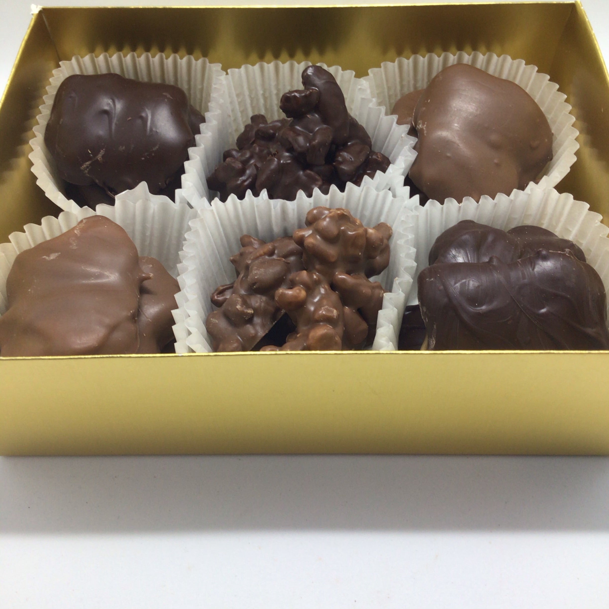 Super Pecan Cluster/Turtle Box